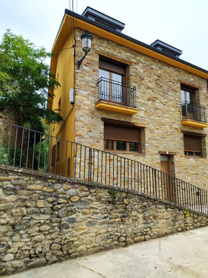 Morgon House Apartment Molinaseca Bagian luar foto