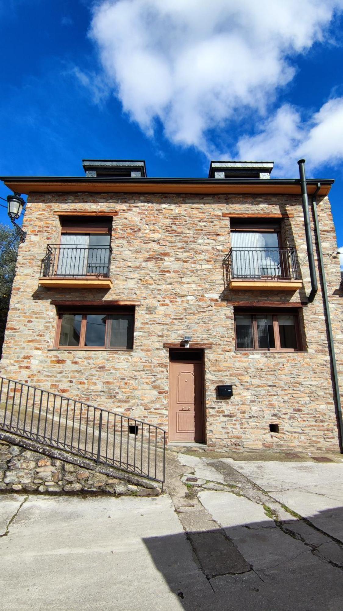 Morgon House Apartment Molinaseca Bagian luar foto